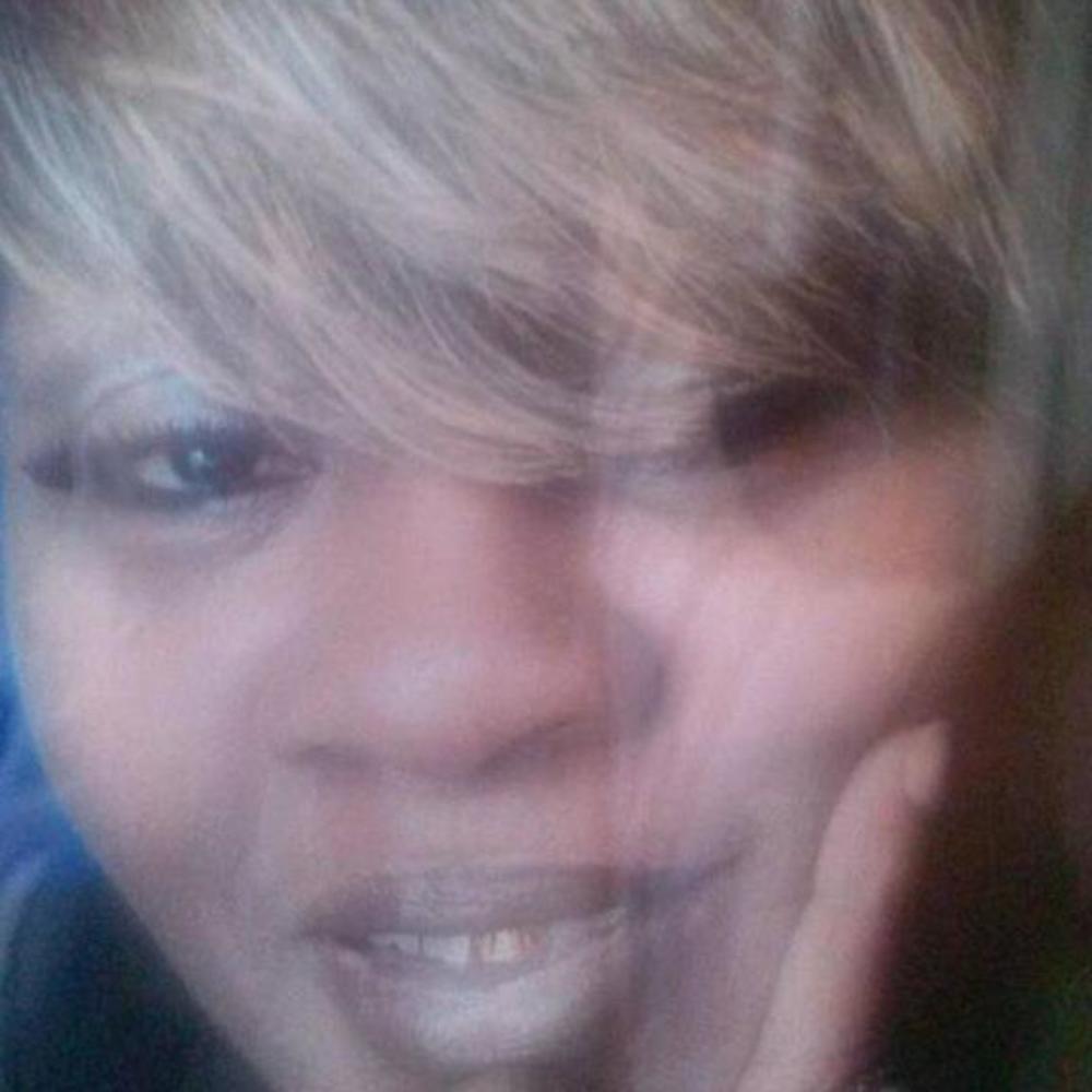 Meet your Posher, Shelia